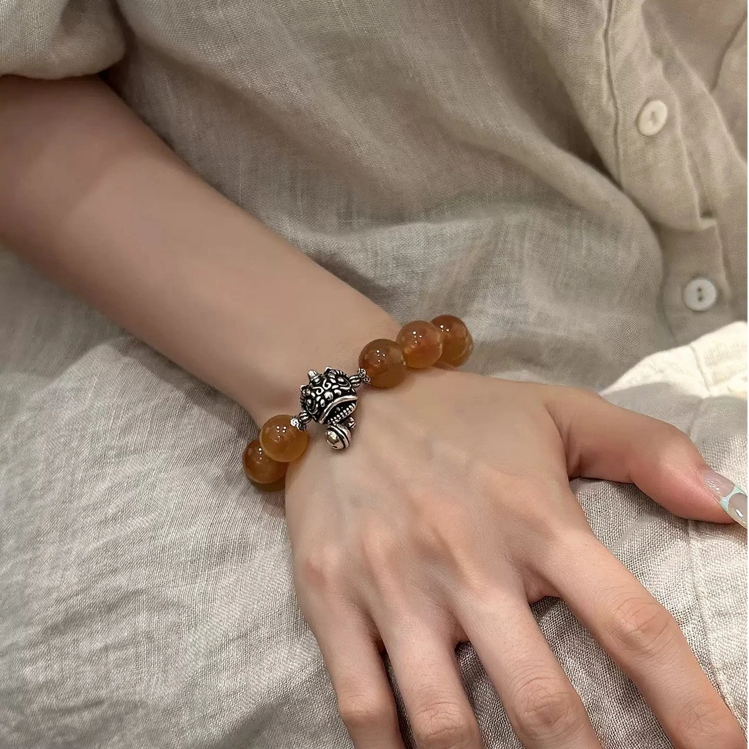 925银手链 S11111橙色冰透圆珠醒狮吊铃铛弹力手串新中式百搭手链