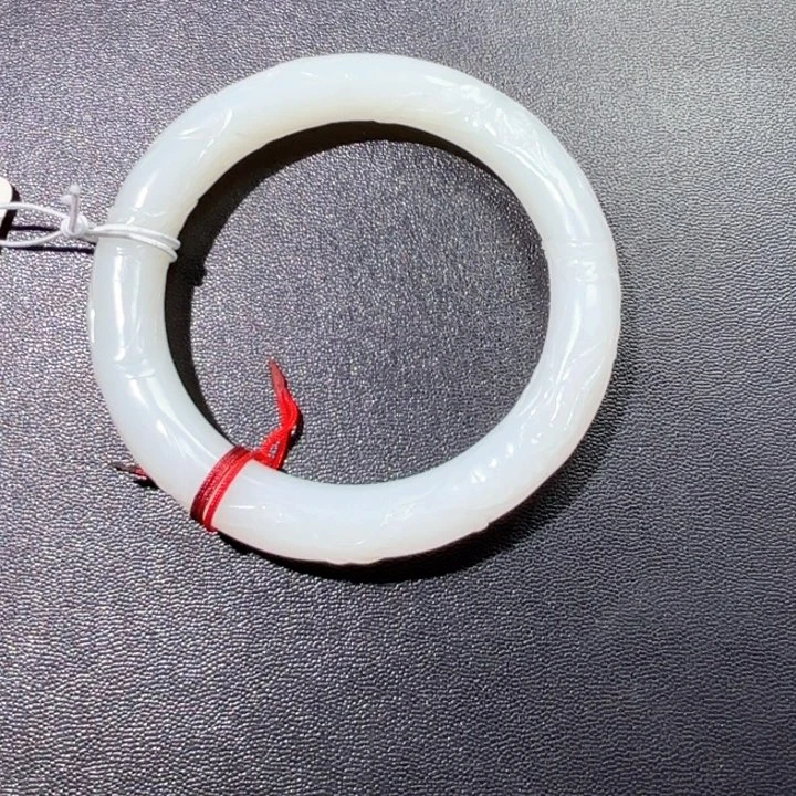 老***孙未镶嵌和田玉挂件