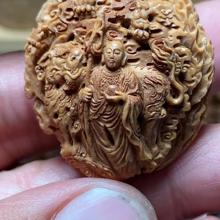 無***客把件核桃风味纯手工桃核雕刻地藏