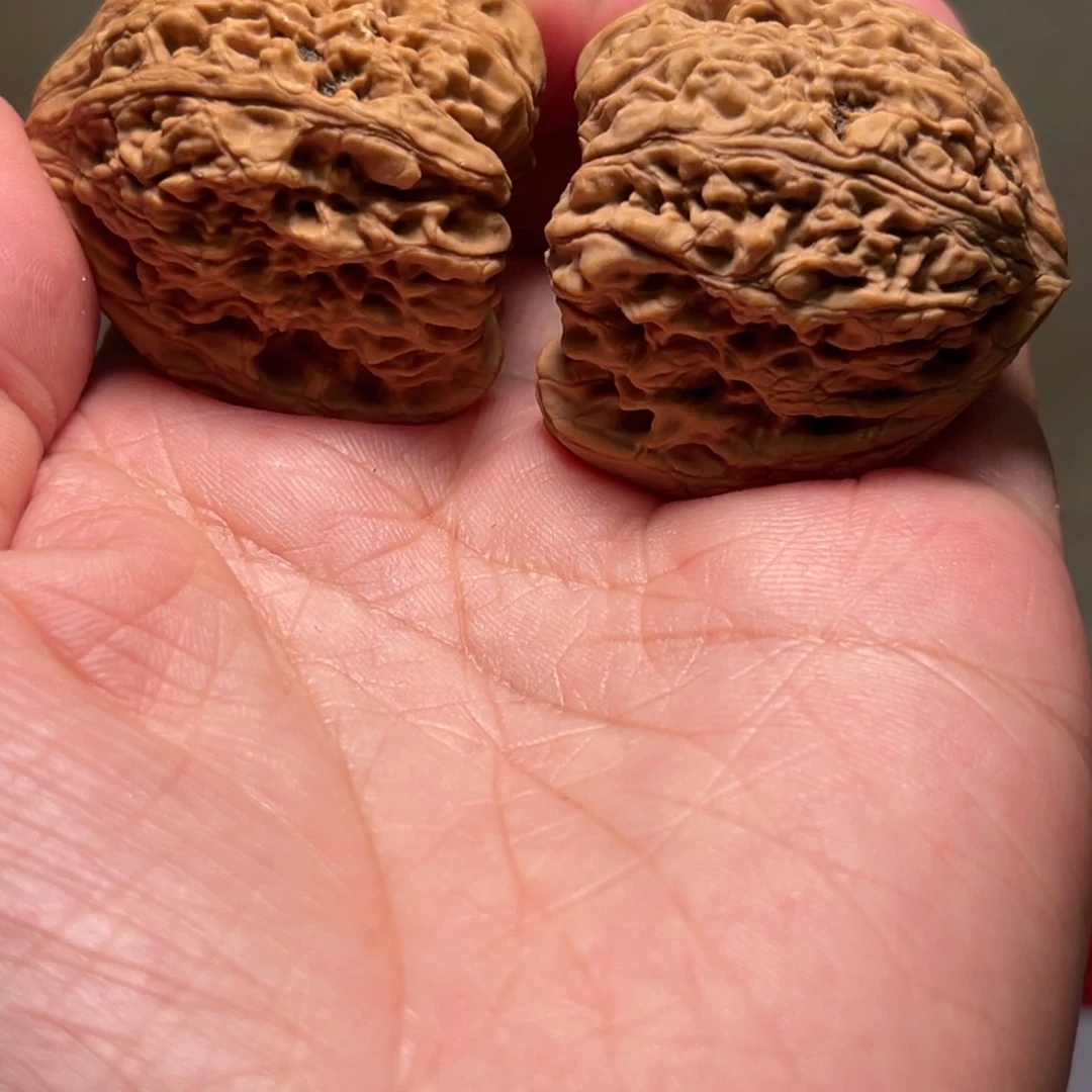 文玩核桃把件南疆