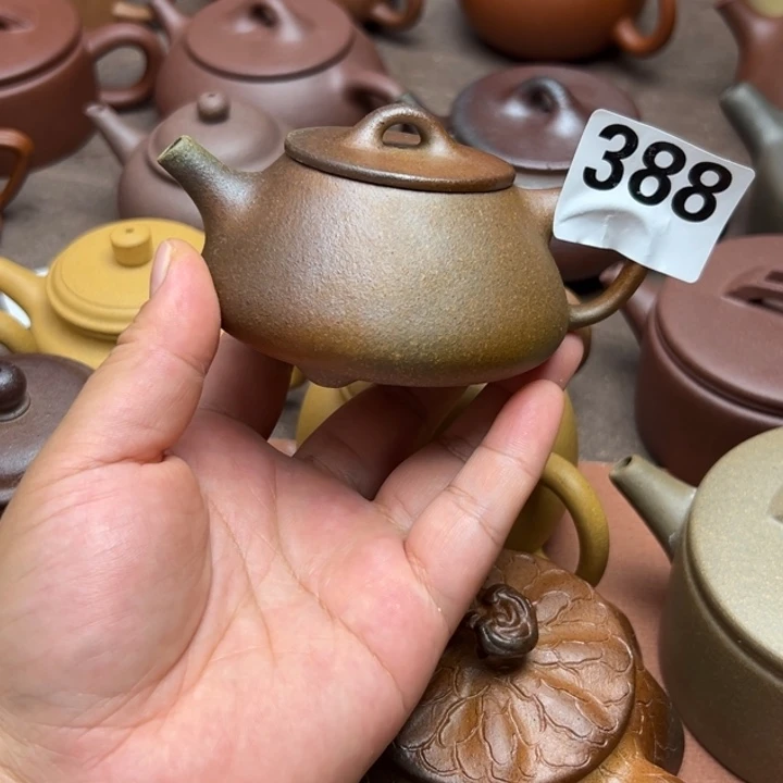 茶壶紫砂黄降坡半手工130cc大瑕疵