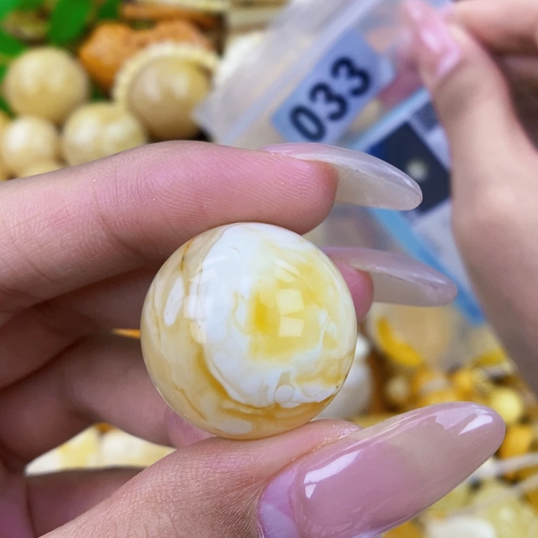 未镶嵌琥珀珠宝奇石23 接近全品