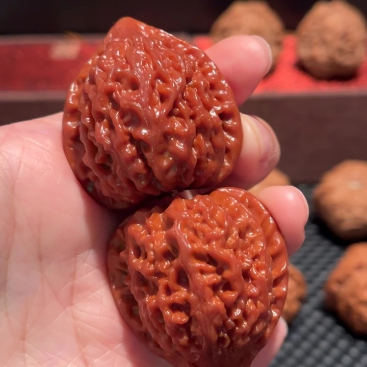 吊坠文玩核桃小金牛