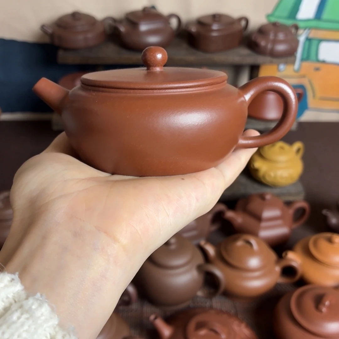 茶壶紫砂紫砂壶。瑕疵