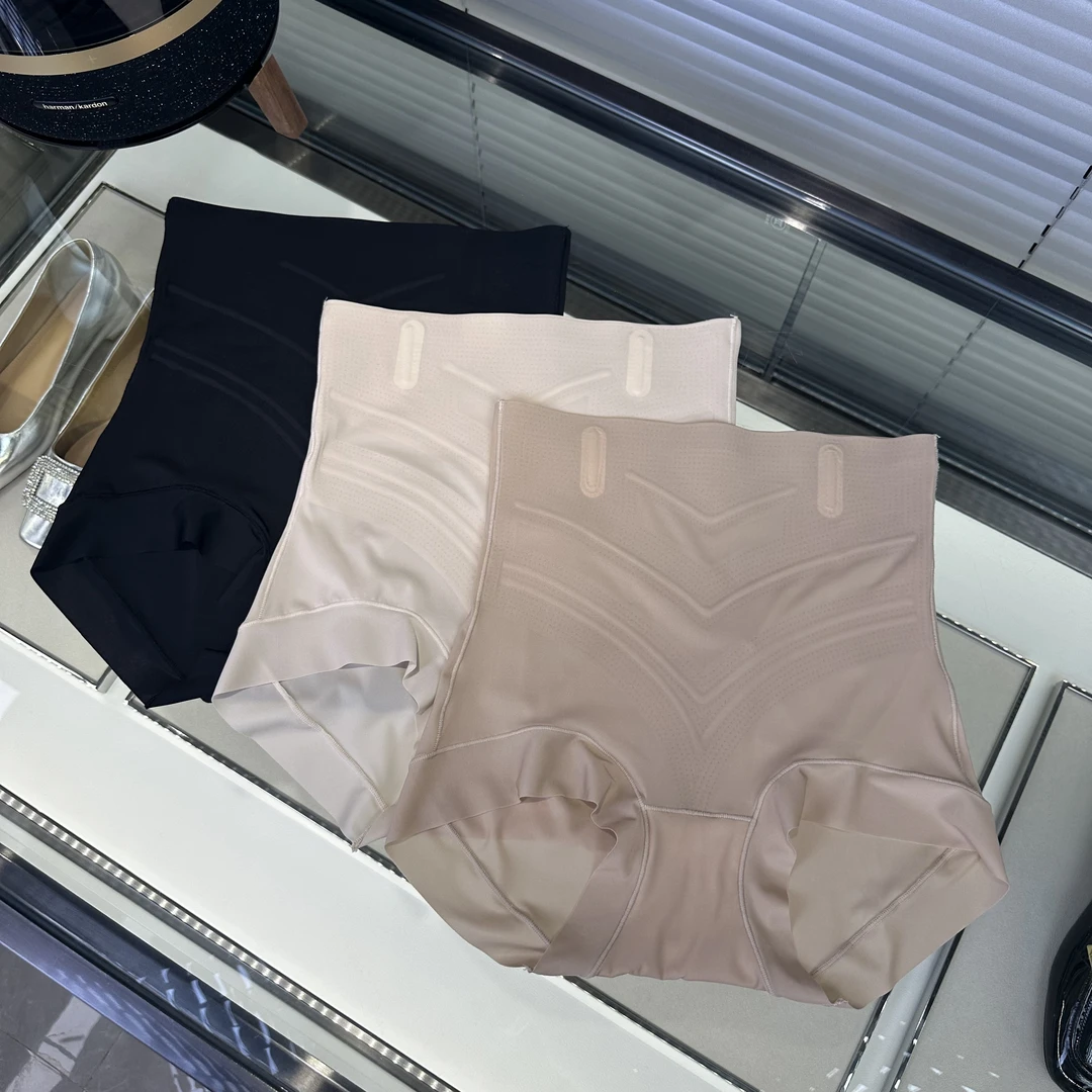 5009(85-160)新款女士无痕隐形塑形收腹提臀内裤高弹三角裤短裤