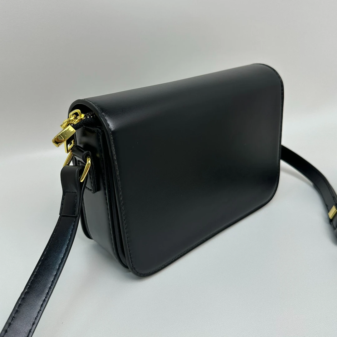 B152新款时尚百搭女包 【黑色】2681