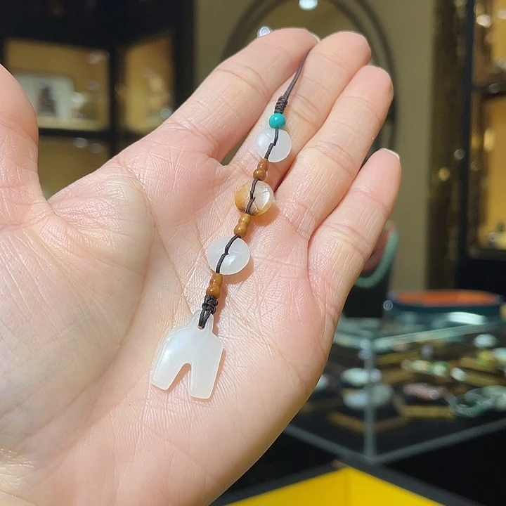 未镶嵌和田玉手机链/包挂