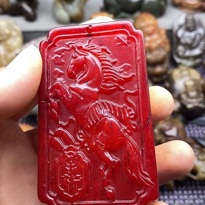 蛇纹石玉合金颈饰