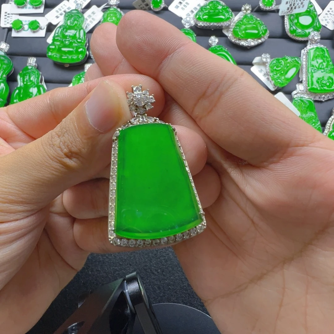 翡翠银S925镶嵌颈饰