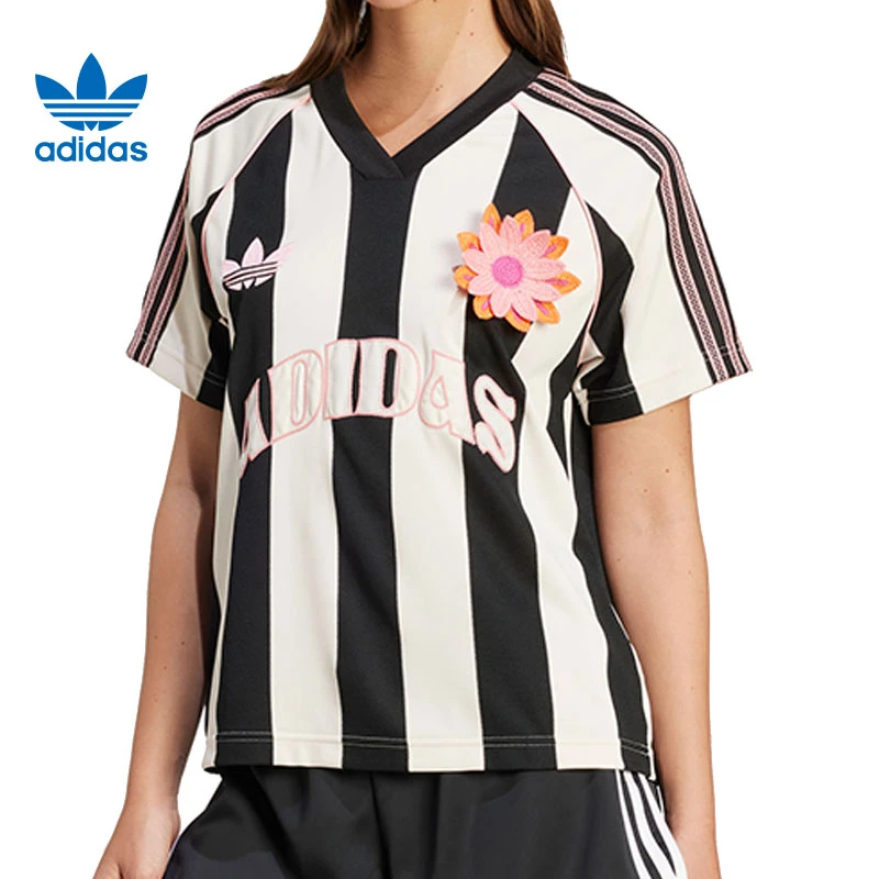 adidas阿迪达斯【大】三叶草女子运动休闲短袖T恤KC0672
