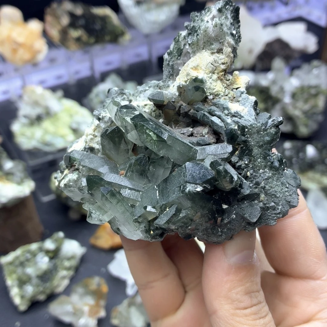 石材超美绿幽晶簇