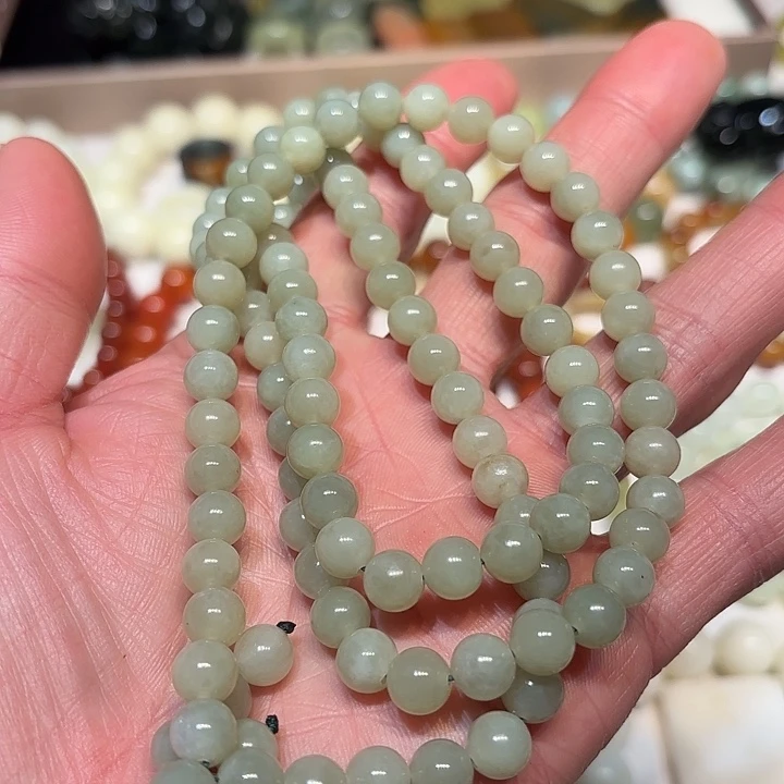 蛇纹石玉未镶嵌项链