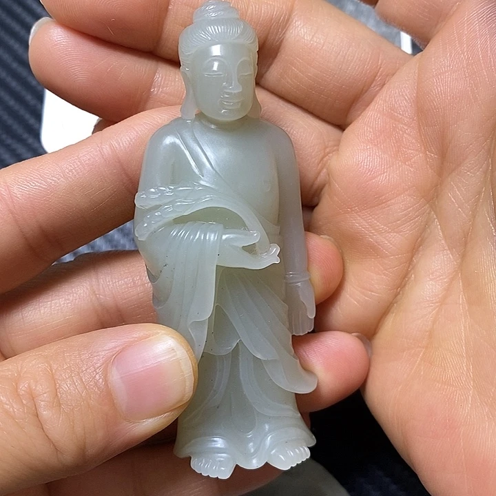 颈饰未镶嵌和田玉仁****法