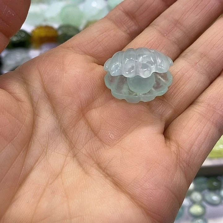 合金蛇纹石玉颈饰