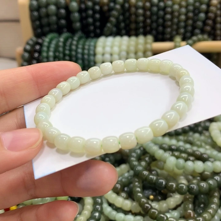 和田玉未镶嵌珠宝奇石