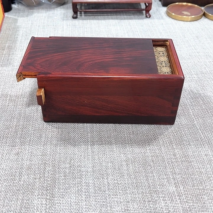 木红木工艺品雕刻工艺