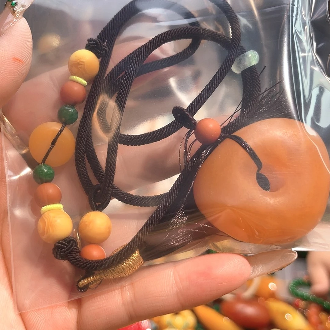 树脂制品扣子1 侧半珠款