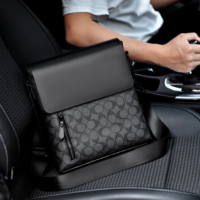 爆卖疯抢男士耐磨单肩包兼顾休闲与商务斜挎质感拉满男人品味之选