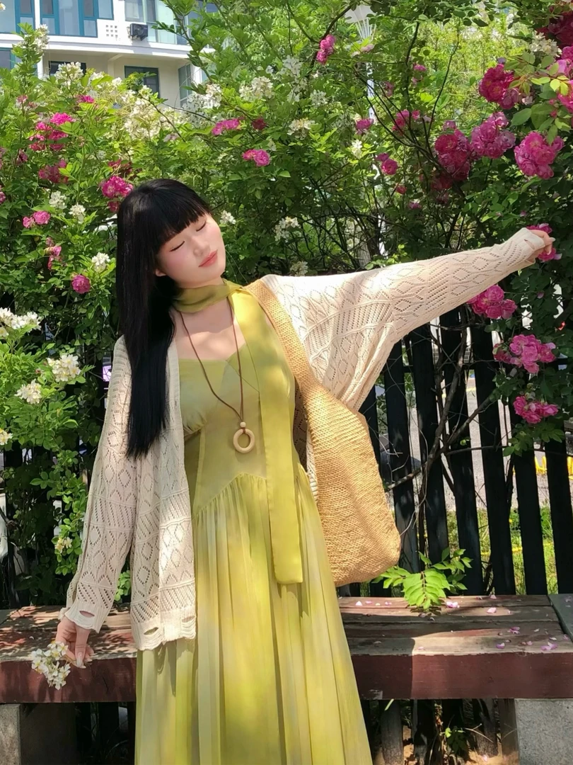 月半鱼【苏和】针织镂空开衫披肩宽松慵懒风中长款薄款上衣百搭