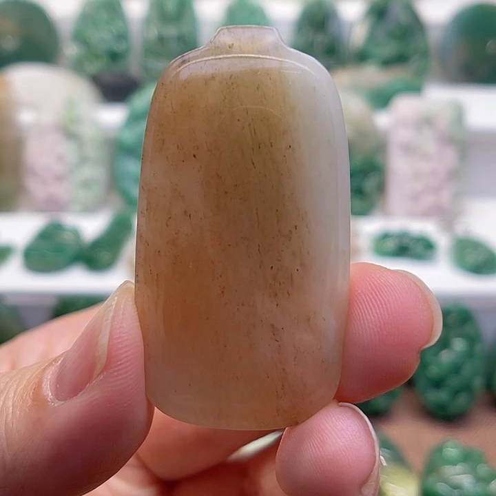 未镶嵌独山玉颈饰