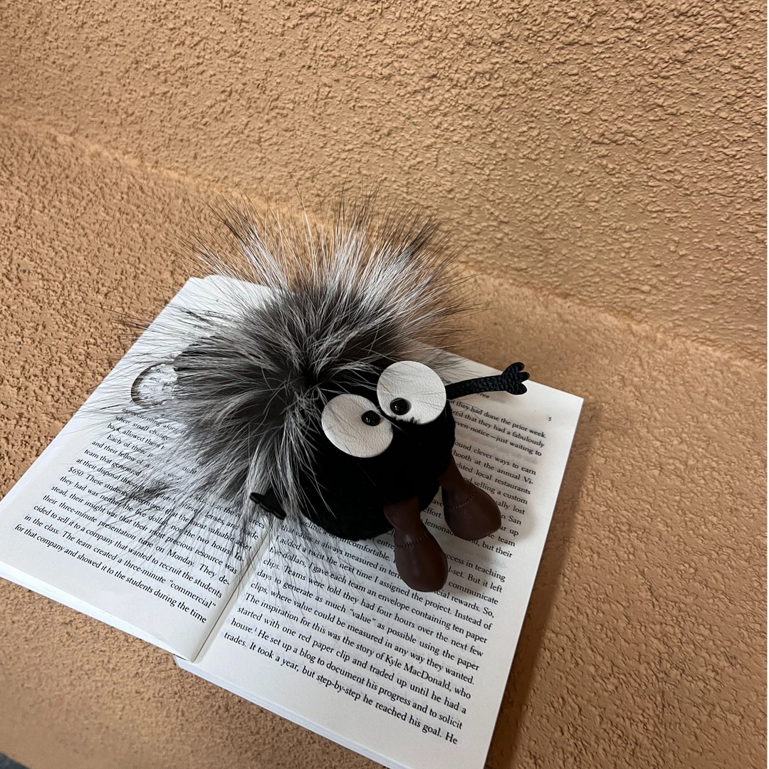 YuFences/与樊 · 原创设计  小众百搭挂件 新小煤球