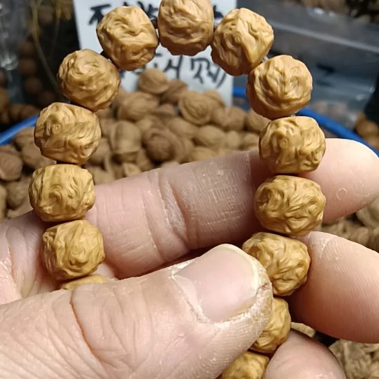 吊坠桃核猴头手串12+炫鸟