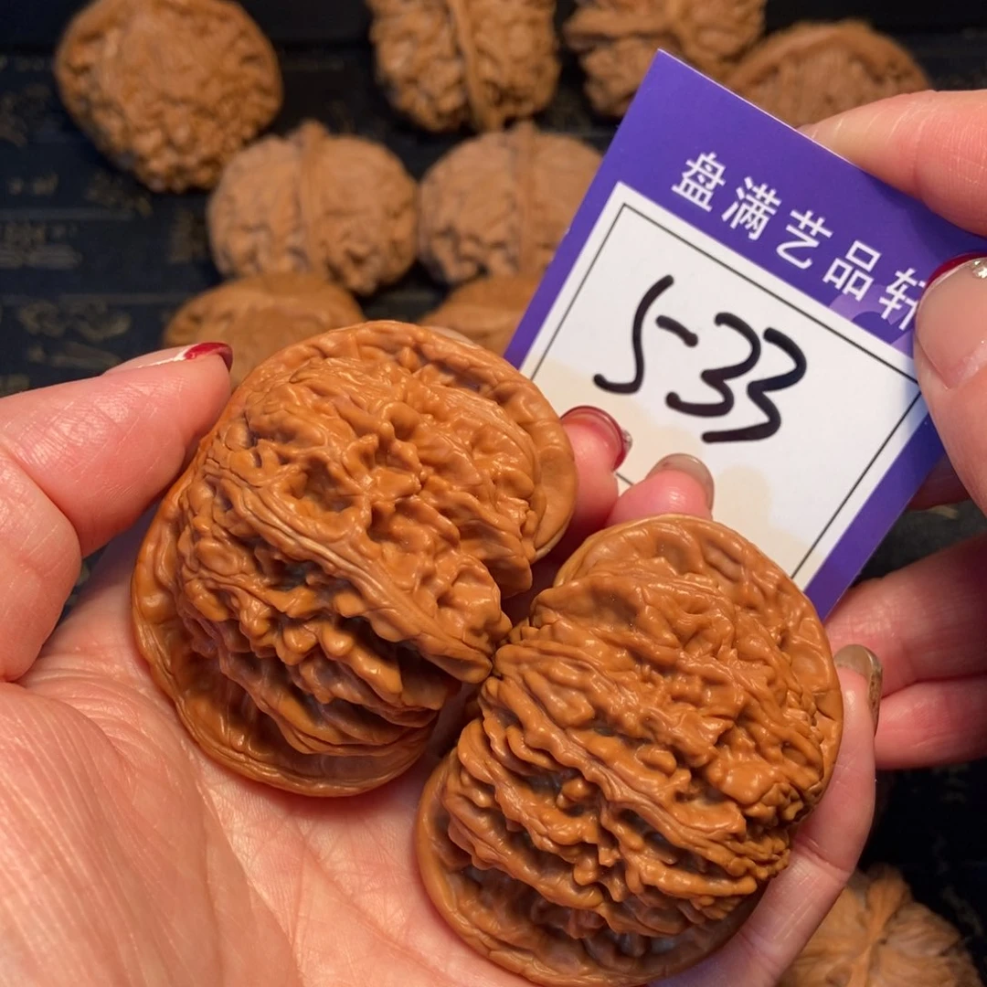 文玩核桃把件用****6533四座楼