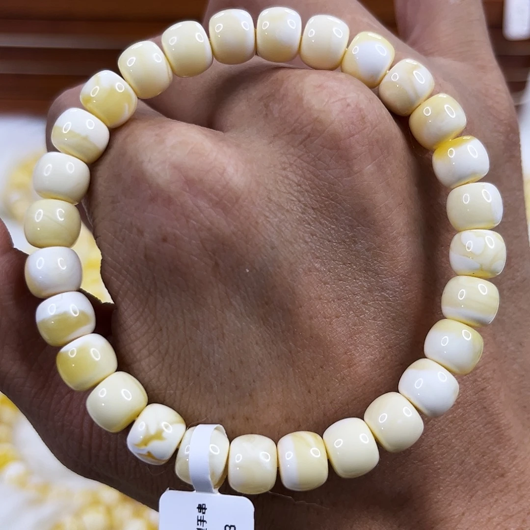 琥珀未镶嵌手链8.5mm瓷白手串