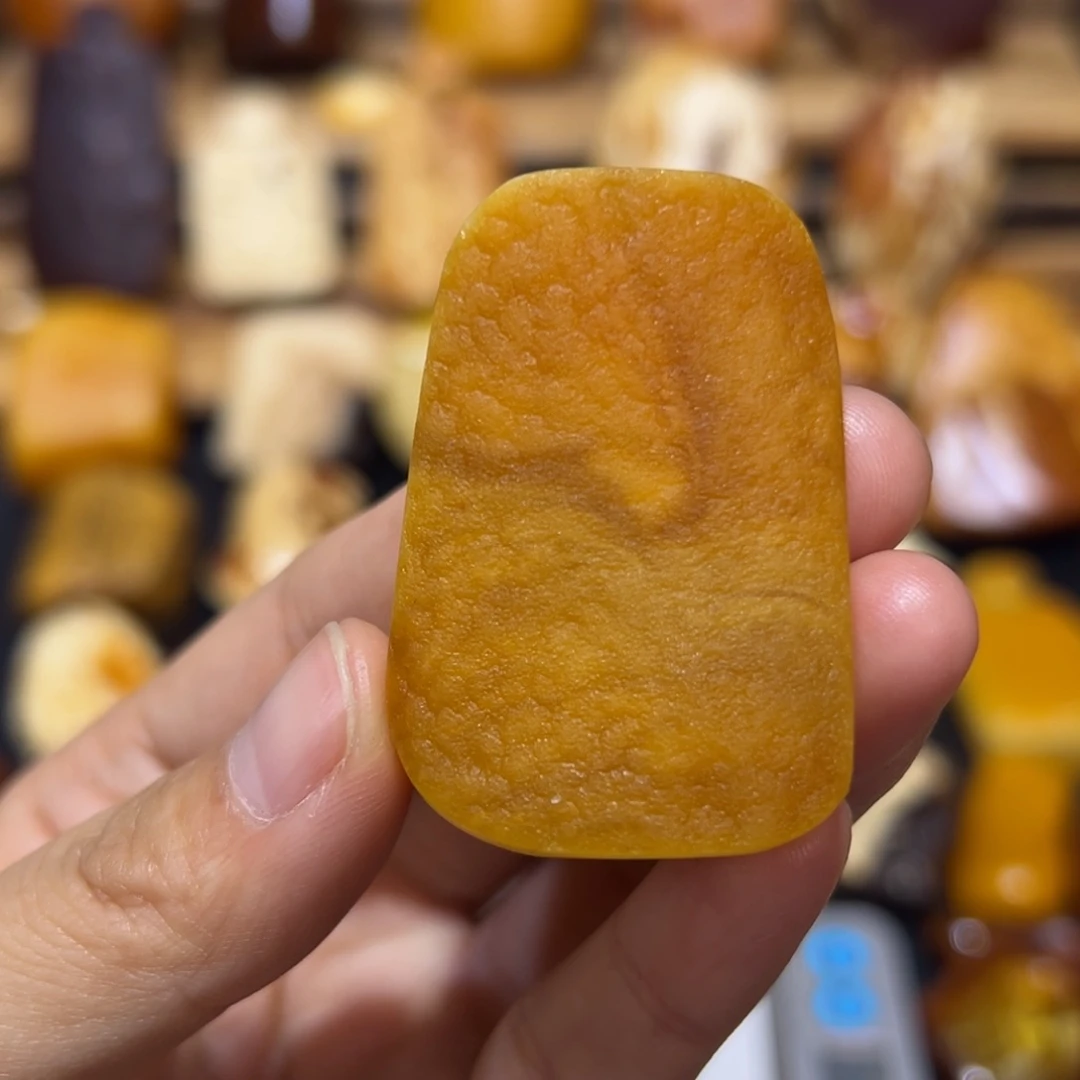 定制琥珀未镶嵌琥珀蜜蜡