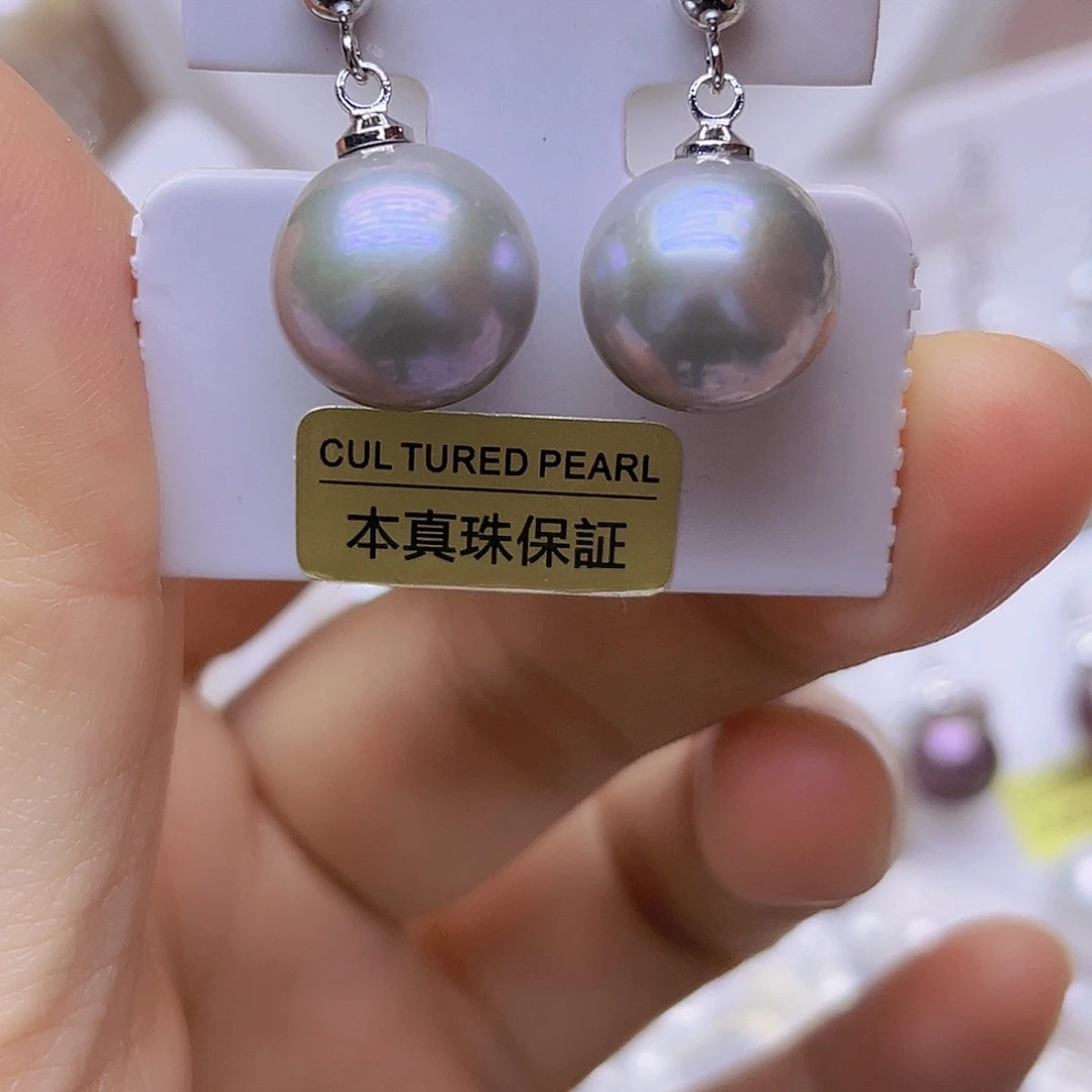 吊坠或者耳钉淡水珍珠未镶嵌