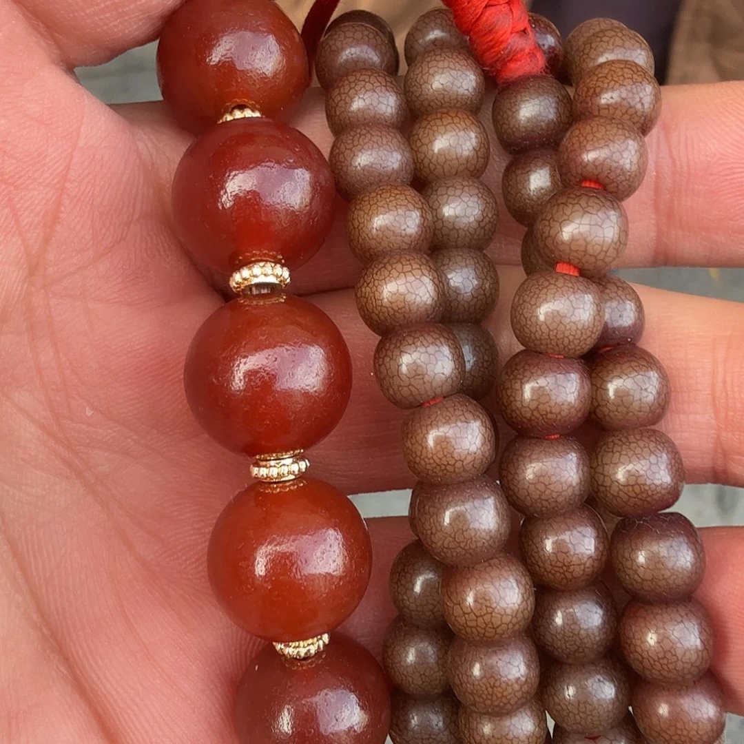 一***猪白玉菩提吊坠好东西