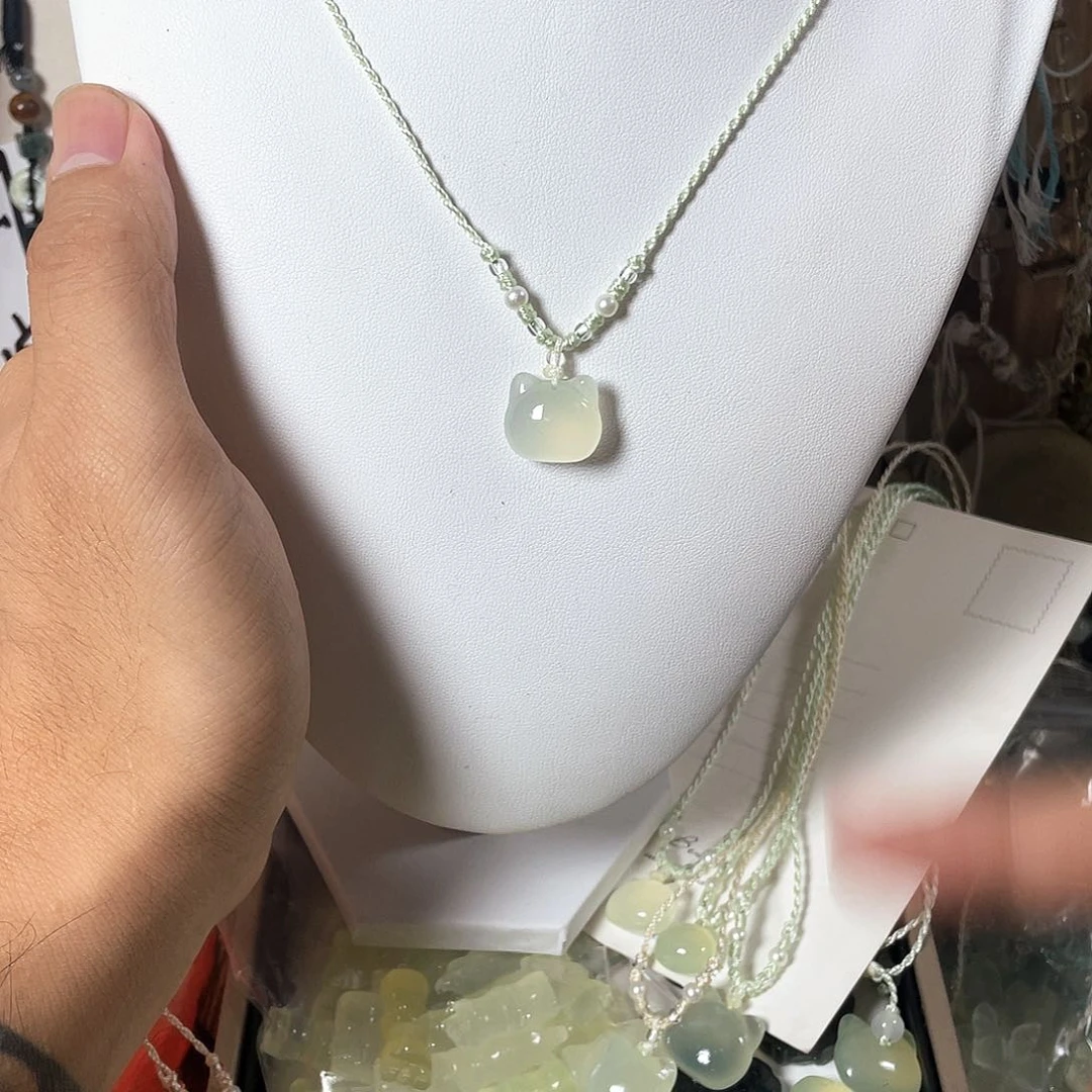 蛇纹石玉合金颈饰