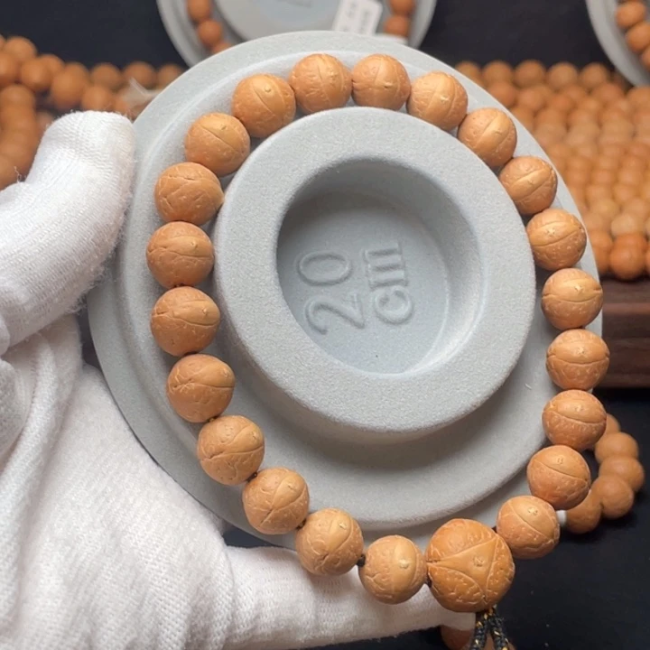 手串凤眼菩提半实心凤眼