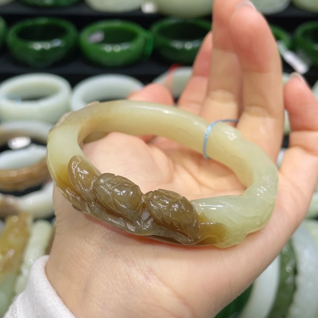 未镶嵌手镯和田玉58