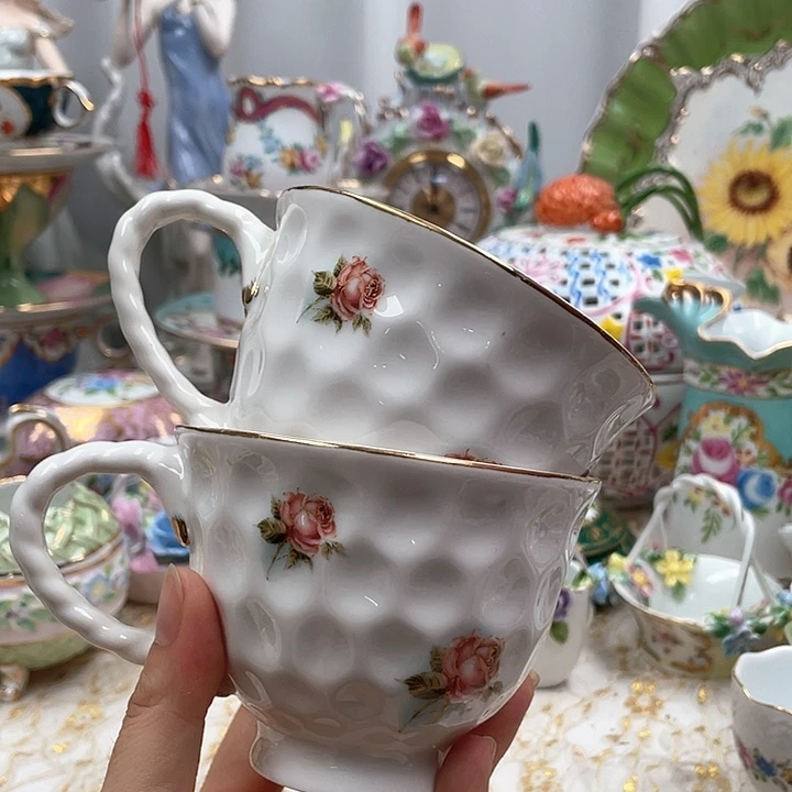 杯碟陶瓷摆件陶瓷