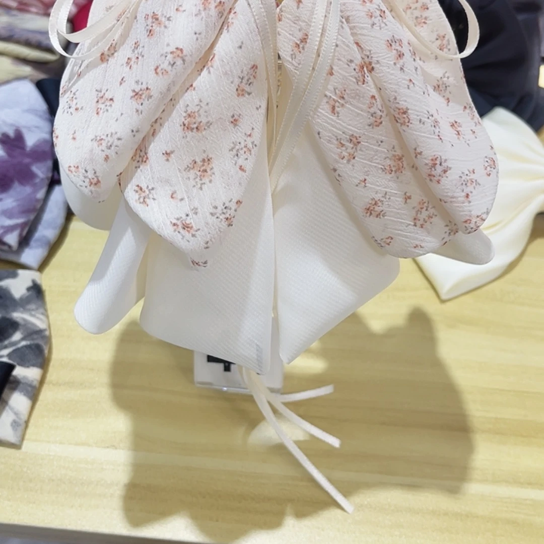 布艺铁合金蝴蝶结发夹