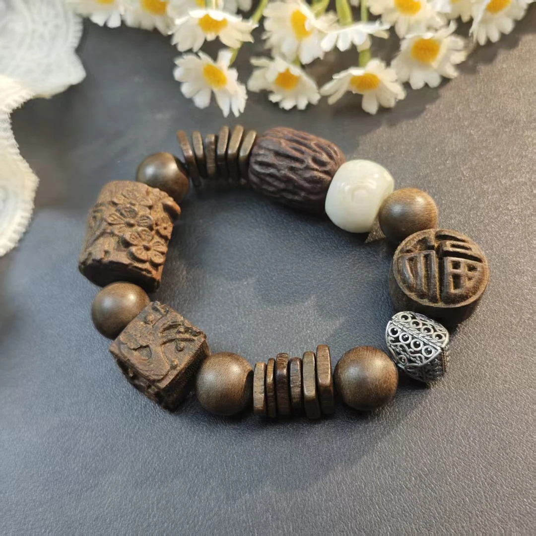 YX420翡翠桶珠香香手链18（多样发其一）