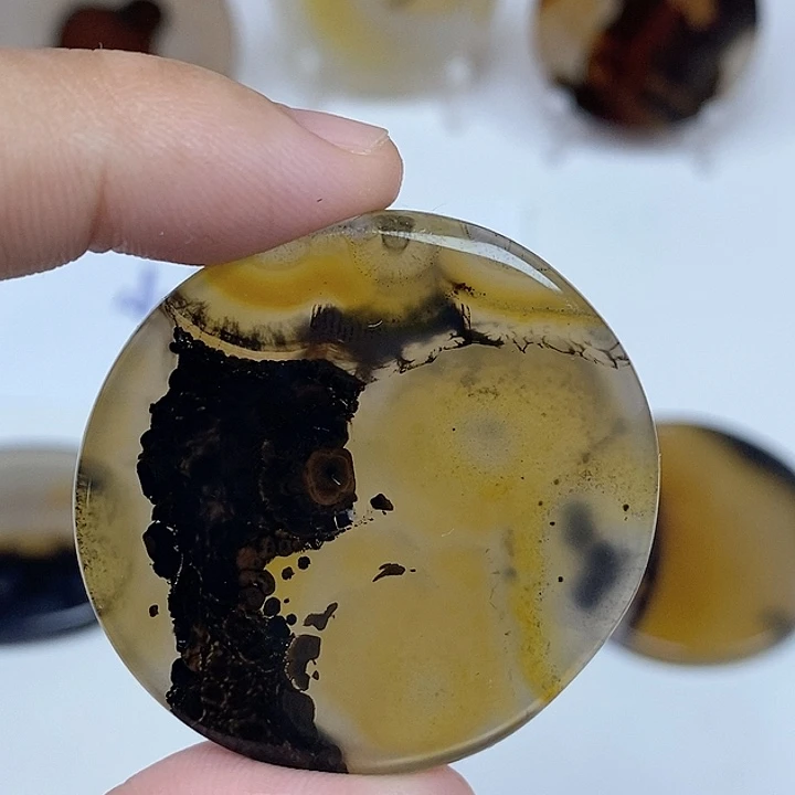 玛瑙/玉髓未镶嵌珠宝半成品