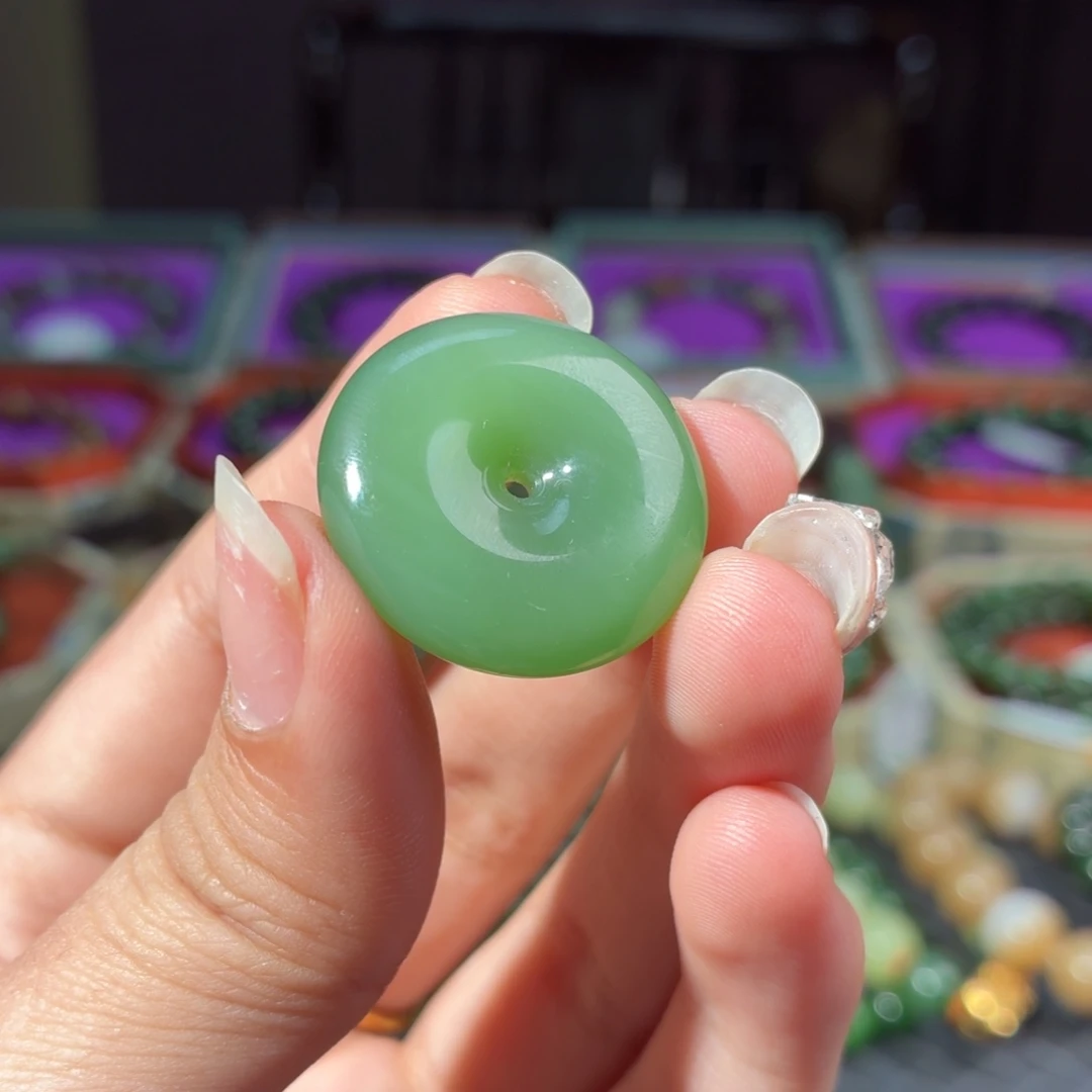 和田玉（碧玉）未镶嵌颈饰