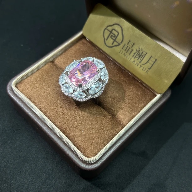 合金锆石戒指 【晶澜月】E316镶嵌锆石玫瑰粉戒指 多样性发其一