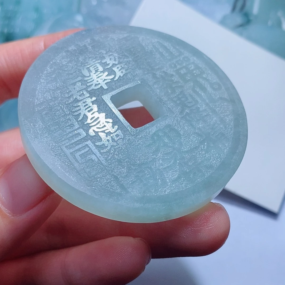 定制翡翠未镶嵌毛货付款后确认抛光