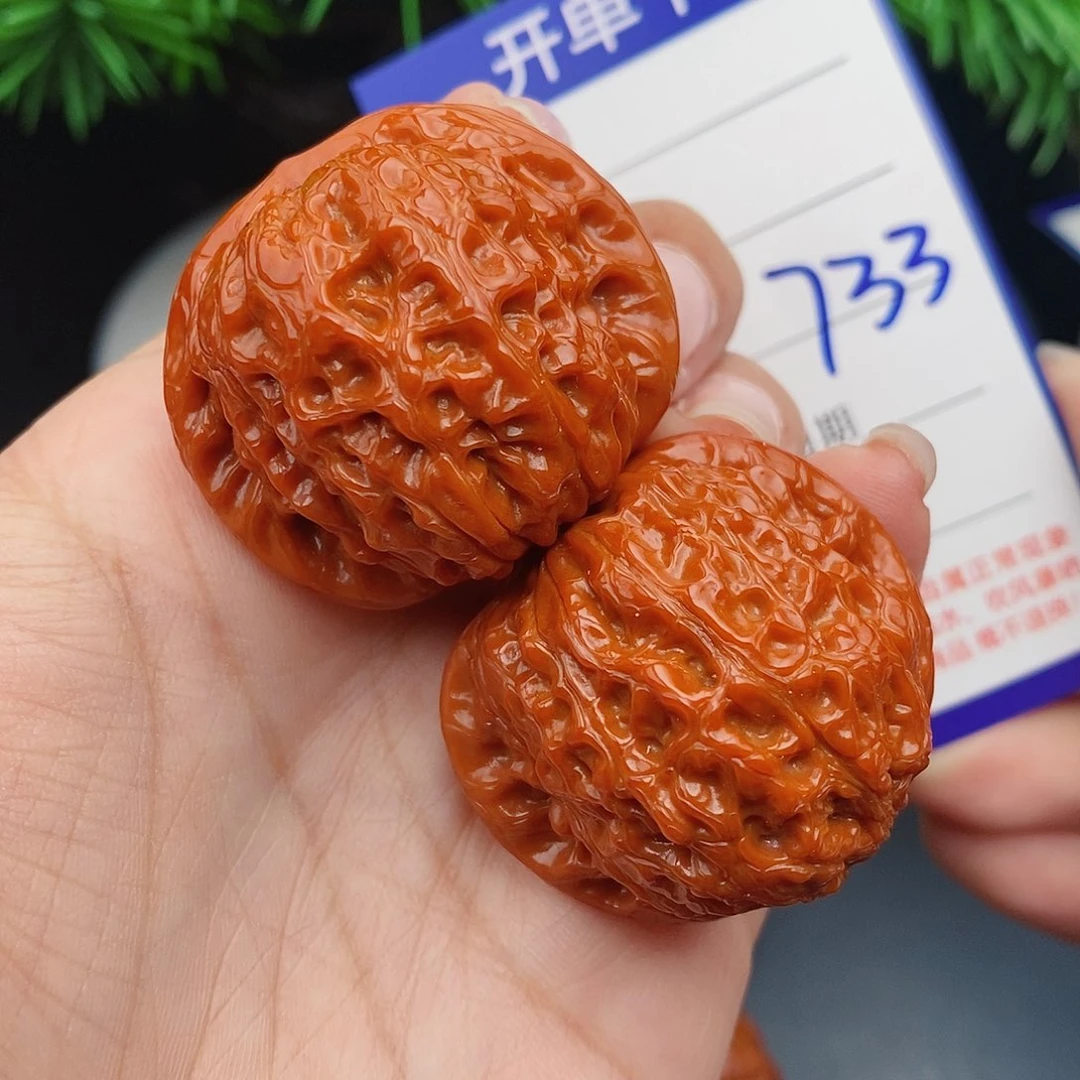 文玩核桃把件38血麒麟733