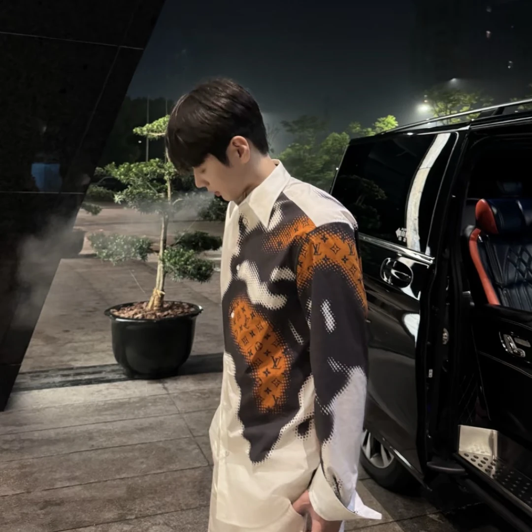 未使用 LouisVuitton/路易威登 印花长袖衬衫 XXl 衣长84 胸围120