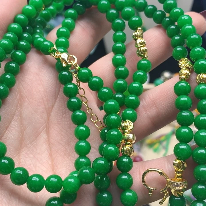 翡翠颈饰未镶嵌吊坠