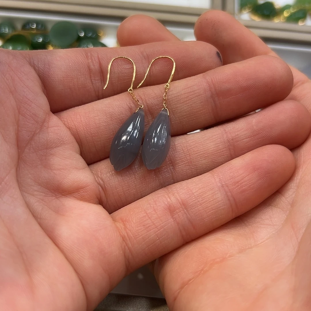 和田玉耳饰颜色多样性发货拍一发一18K金镶嵌美**瑕