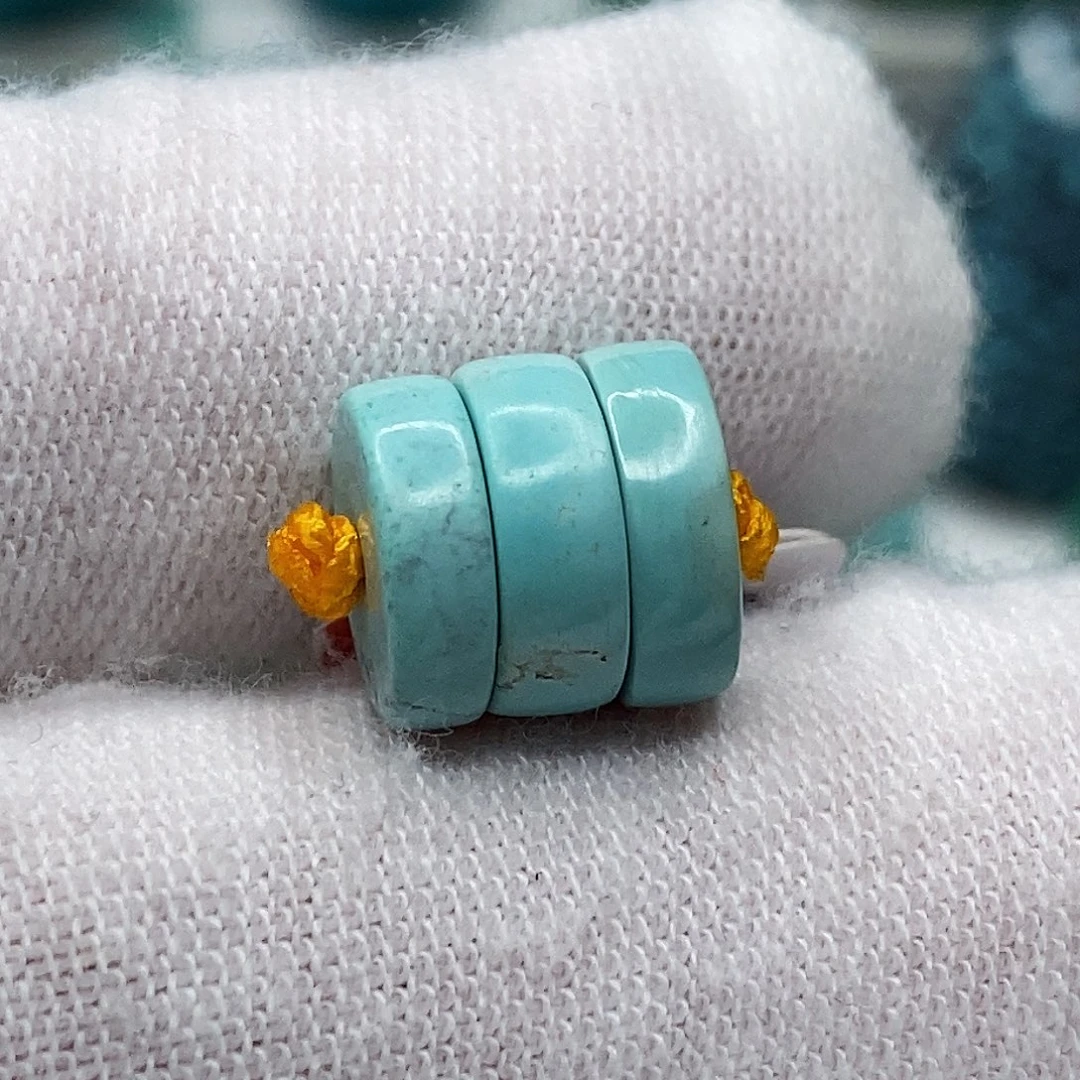 绿松石未镶嵌天然原矿 带武汉地大证书