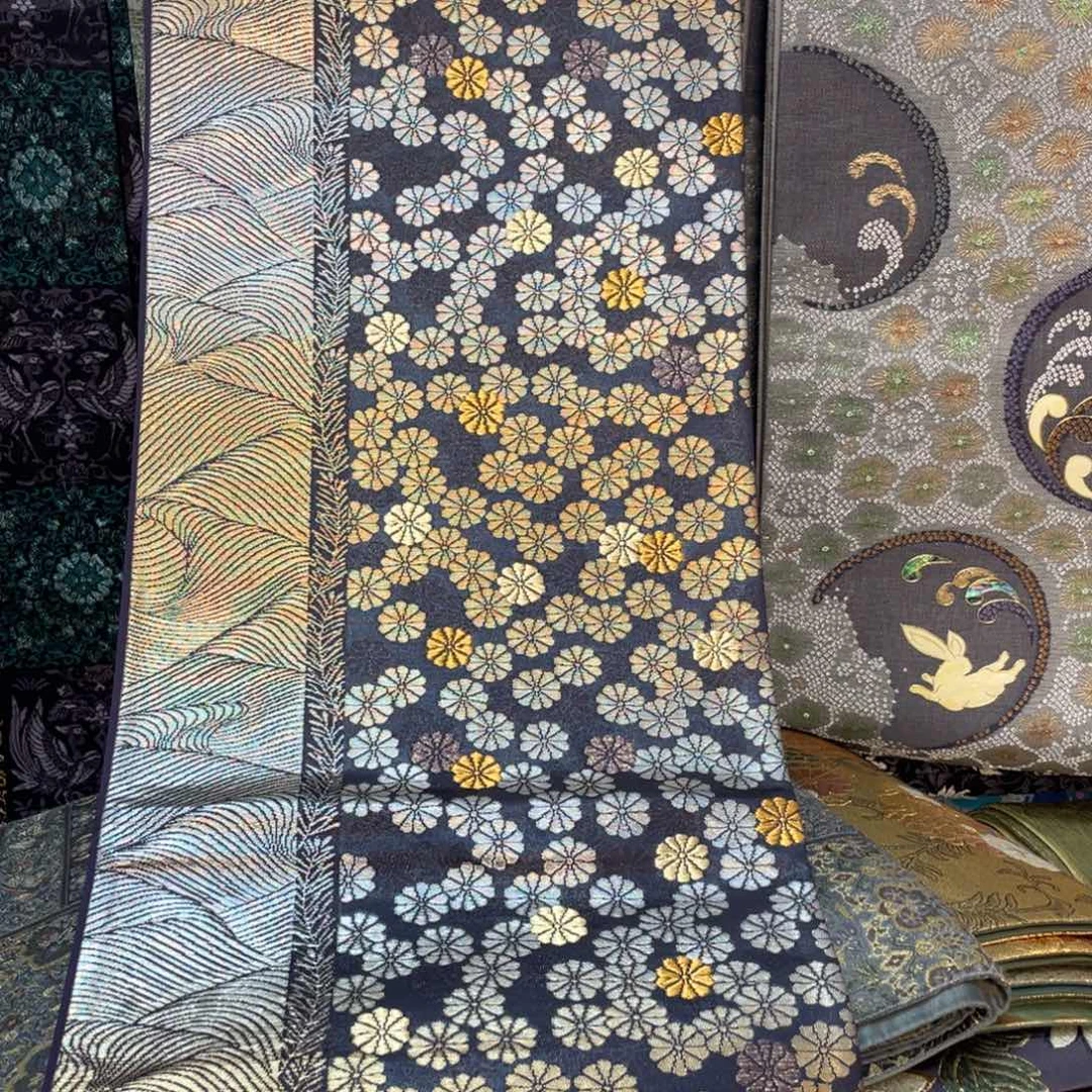 织绣织锦等多种工艺