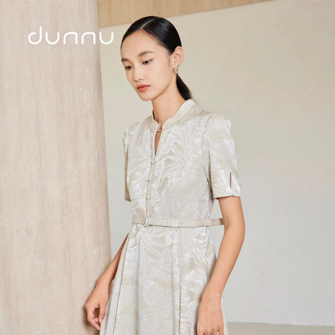 dunnu暗纹提花浅金连衣裙DU150909