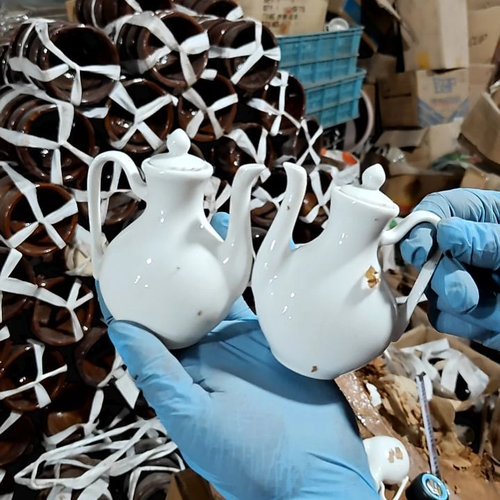 摆件陶瓷盘子碗啥都有