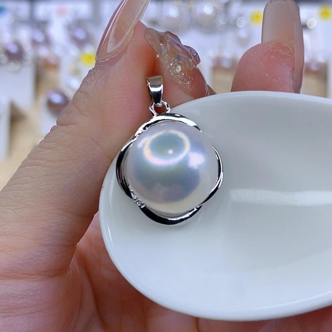 淡水珍珠颈饰合金